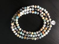 Bracelet mala 108 perles en amazonite avec son sac