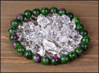 Bracelet en zoïsite-rubis
